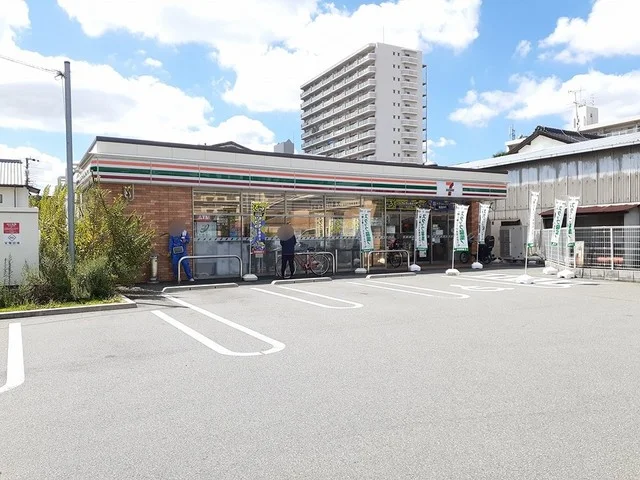 セブンイレブン加美正覚寺店まで370m