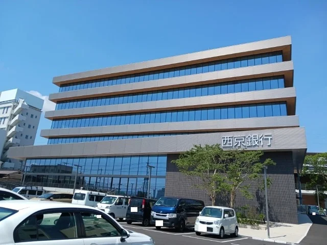 西京銀行本店まで50m