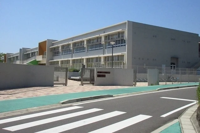 大町ひじり学園まで1200m