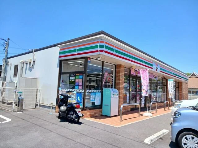 セブンイレブン福山大門１丁目店まで260m