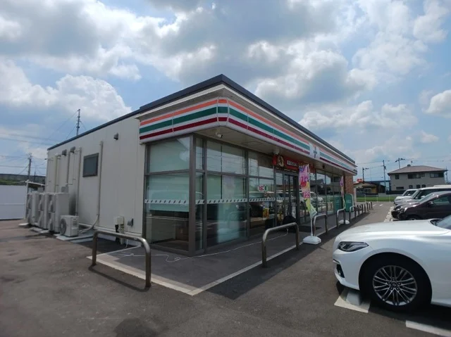 セブンイレブン高松寺井町店さんまで600m