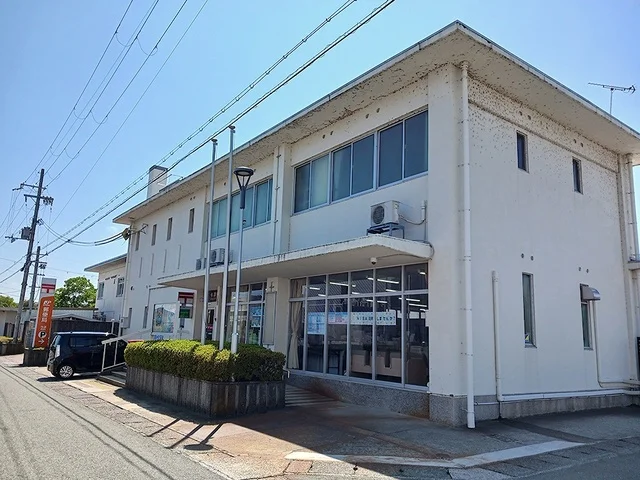 今津郵便局まで962m