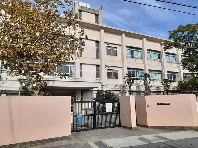 市立木ノ本小学校様まで900m