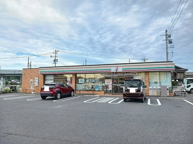 セブンイレブン周南桜木店まで600m