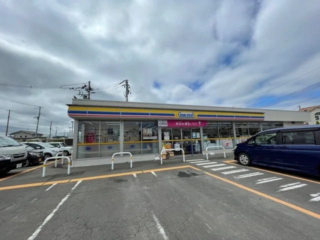 ミニストップ 角田梶賀店まで1000m