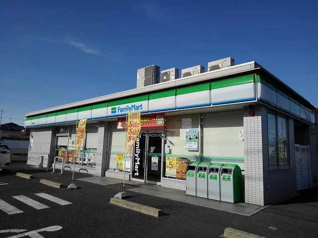 ファミリーマート　扶桑高雄店まで1200m