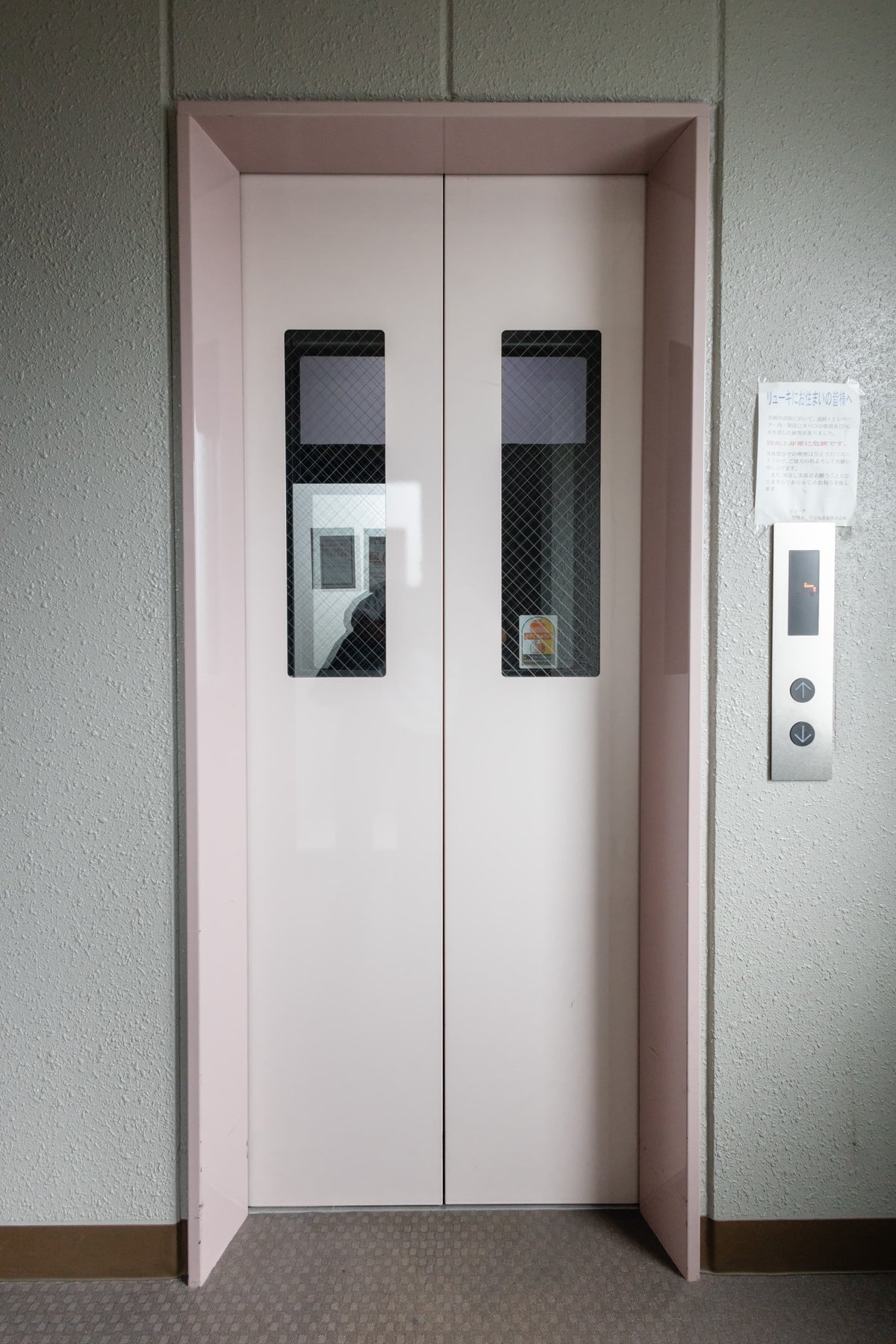 エレベーター