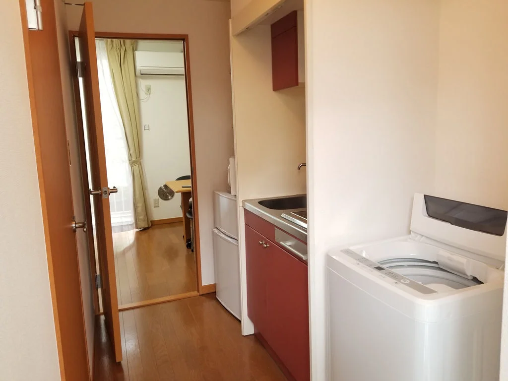 同タイプ部屋の写真となり設備等は現況と異なる場合があります
