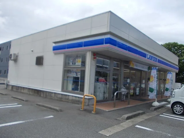 ローソンまで100m