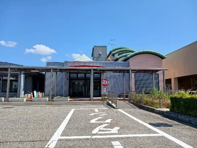 小杉駅まで2500m