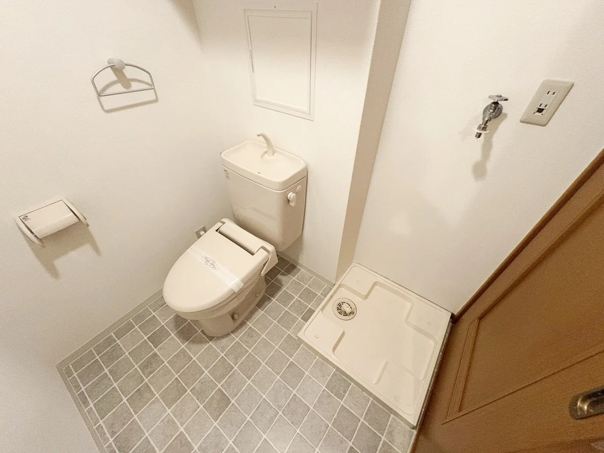 洗濯機は室内にあります！設置前写真です。