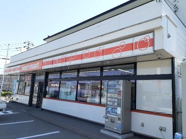 セイコーマートまで180m
