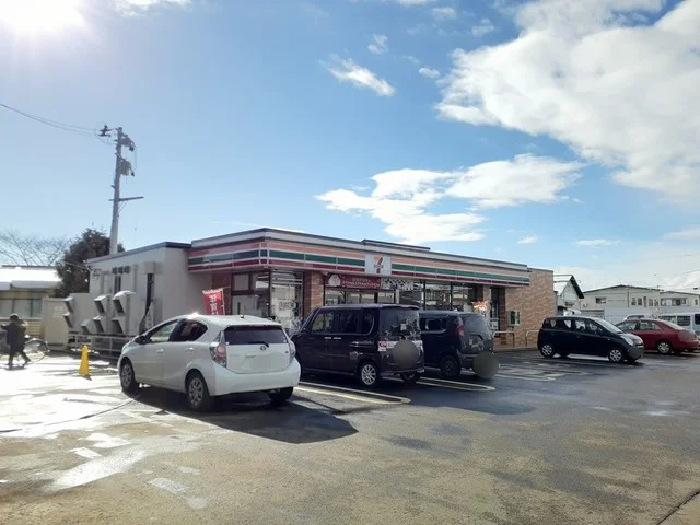 セブンイレブン南陽島貫店まで284m