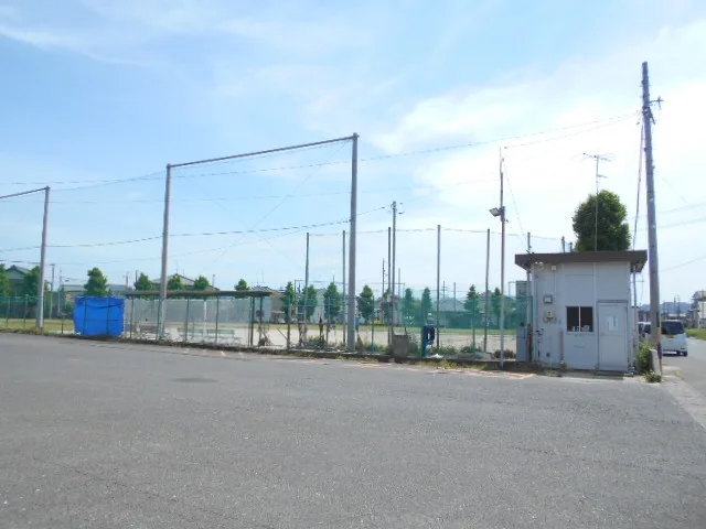 旦ノ島公園まで300m