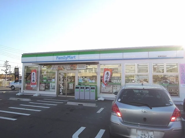 ファミリーマート岐阜旦島店まで600m