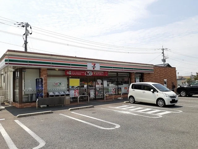 セブンイレブン甲佐岩下店まで850m