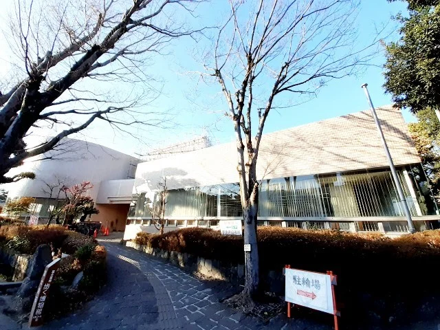 富士宮市立中央図書館まで250m