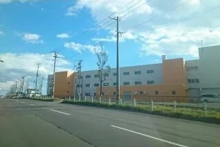 興津小学校まで550m