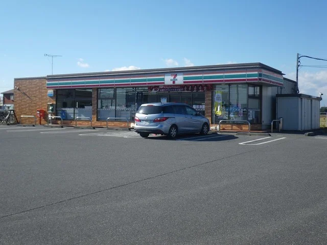 セブンイレブンさくら氏家店まで1200m