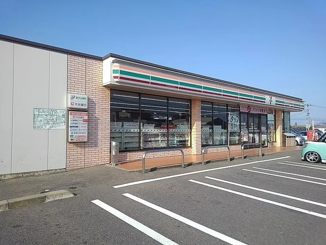 セブンイレブン 中津東浜店まで600m
