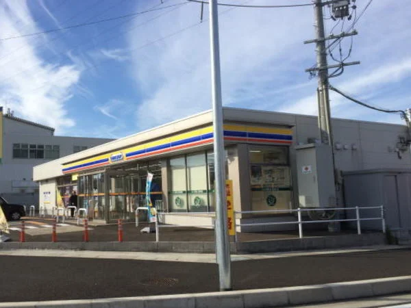 MINI STOPまで290m