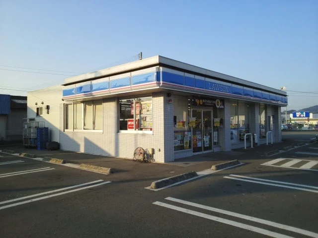 ローソン辺田見店まで450m
