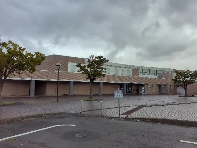 阿賀野市立図書館まで950m