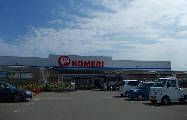 コメリ仁井田南店まで1000m