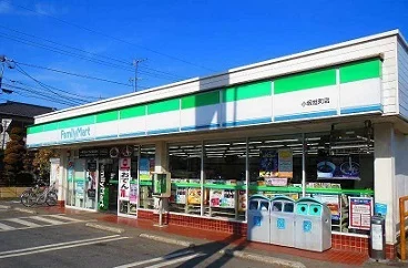 ファミリーマート小坂旭町店まで700m