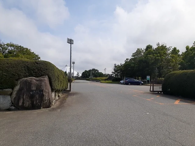 岩瀬スポーツ公園まで750m