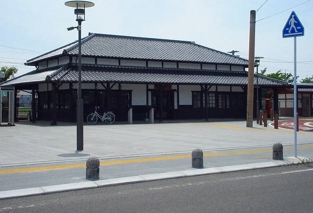 小城駅まで2160m