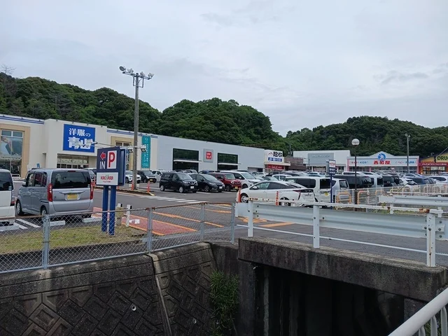 アクロスプラザ諫早店まで726m