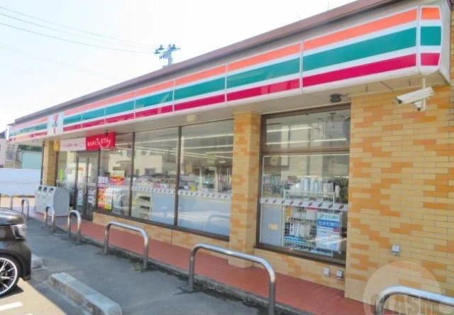 セブンイレブン福室６丁目店まで350m