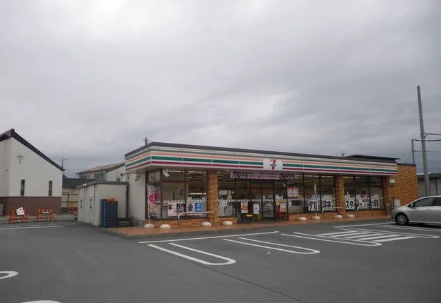 セブンイレブン御殿場市御殿場店まで2900m