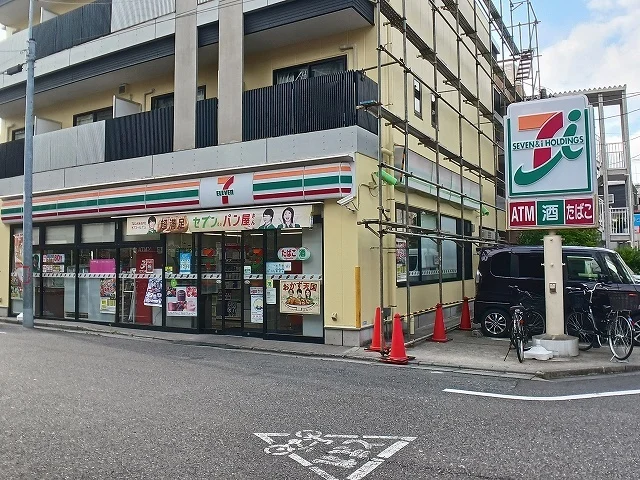 セブンイレブンまで35m