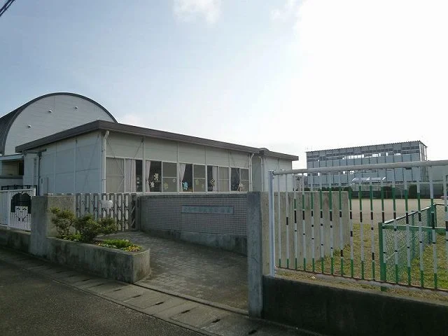 大在幼稚園まで400m