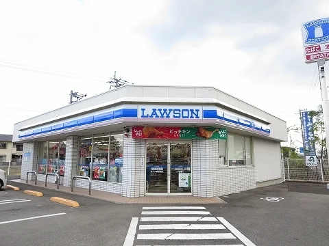ローソンさんまで170m