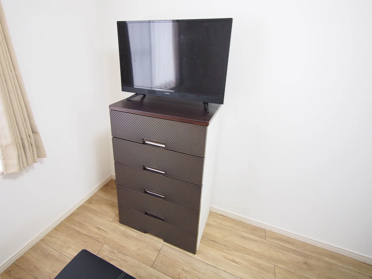 新宿・新大久保エリアの一棟貸切戸建マンスリー。33.51㎡のゆとりある1DKに新品家具・家電、Wi-Fiを完備。ホテルにはない快適さで、ビジネスにも観光にも最適な長期滞在をご提供します。