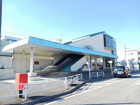 白岡駅まで2600m
