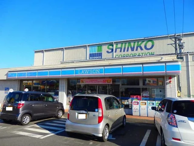 ローソン朝日町小向店まで400m