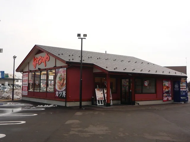 かつや上越店まで350m