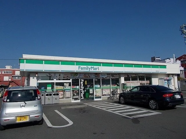 ファミリーマート静岡用宗店まで250m