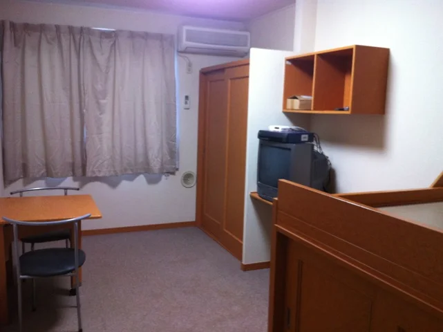 号室によって床材は異なります。