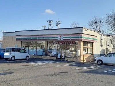セブン弥生通店まで500m