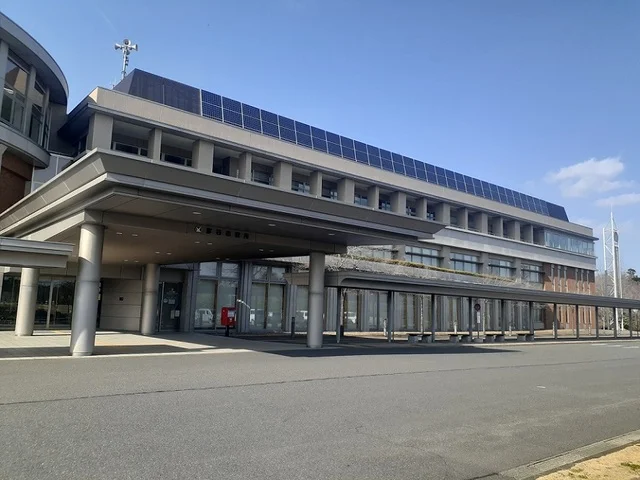 富谷市役所まで2400m