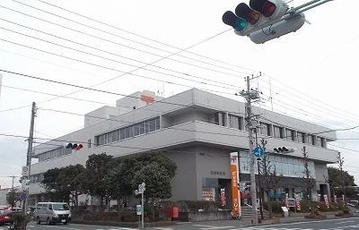 沼津郵便局まで1400m