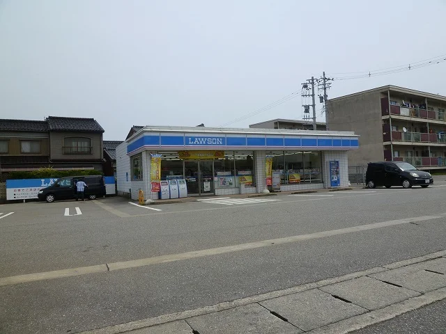 ローソン高岡姫野店まで600m