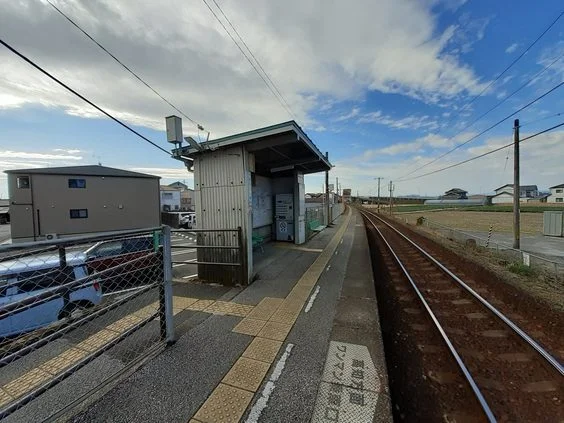 山田西町駅まで270m