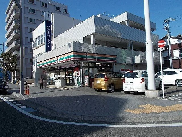 セブンイレブン静岡常盤3丁目店まで140m