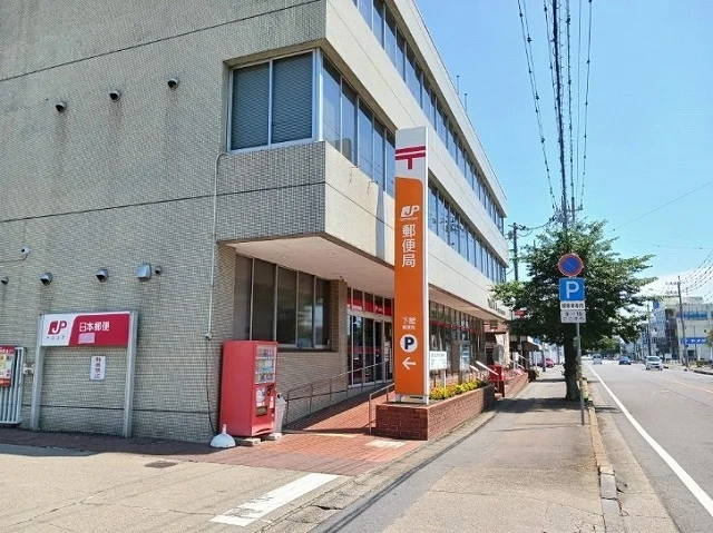 下館郵便局まで350m